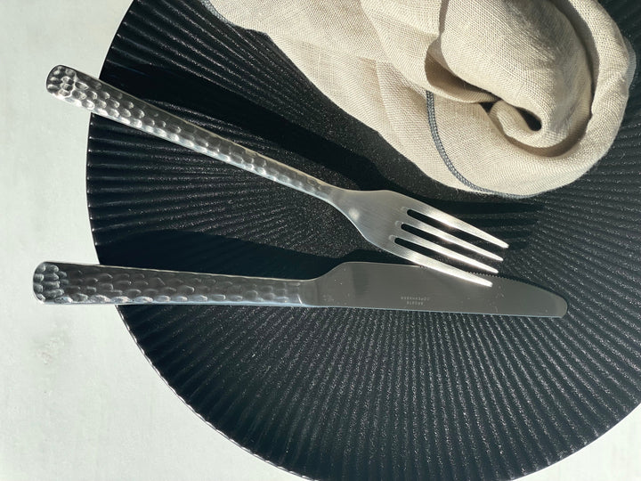 BESTEKSET HUNE HAMMERED - SET VOOR 4 PERSONEN