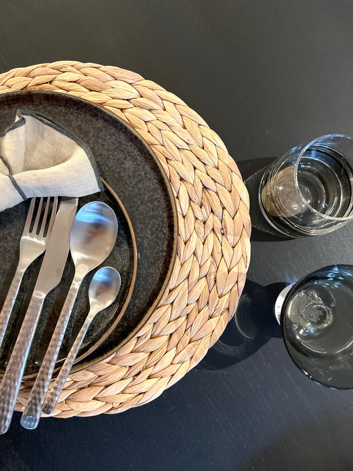 BESTEKSET HUNE HAMMERED - SET VOOR 4 PERSONEN